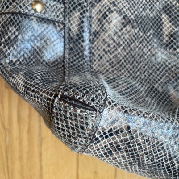 Beautiful Michael Kors Chain Snakeskin Python Embossed Shoulder Bag - Picture 5 of 7